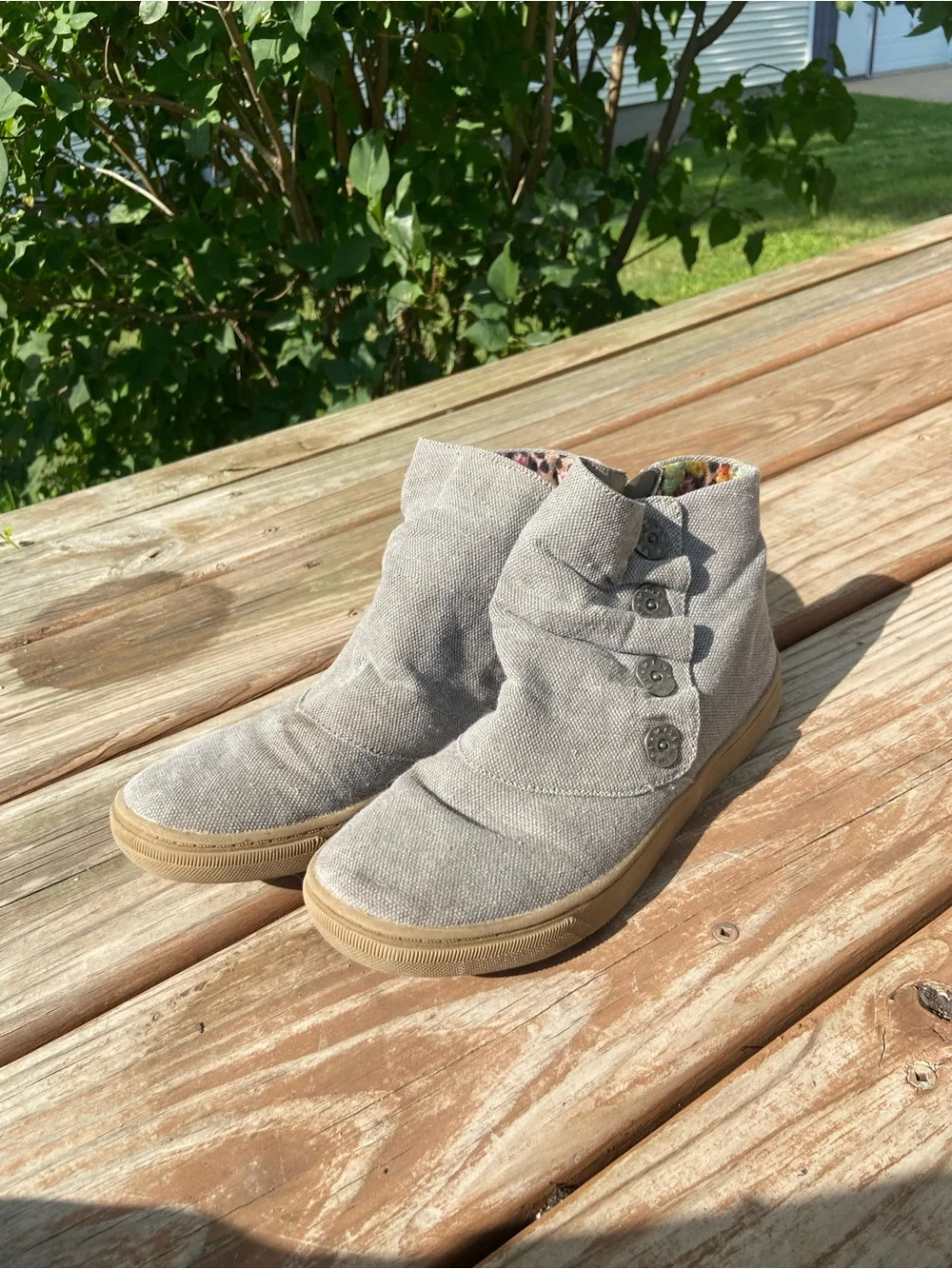 Blowfish Light Gray Canvas Button Ankle Boots for Kids